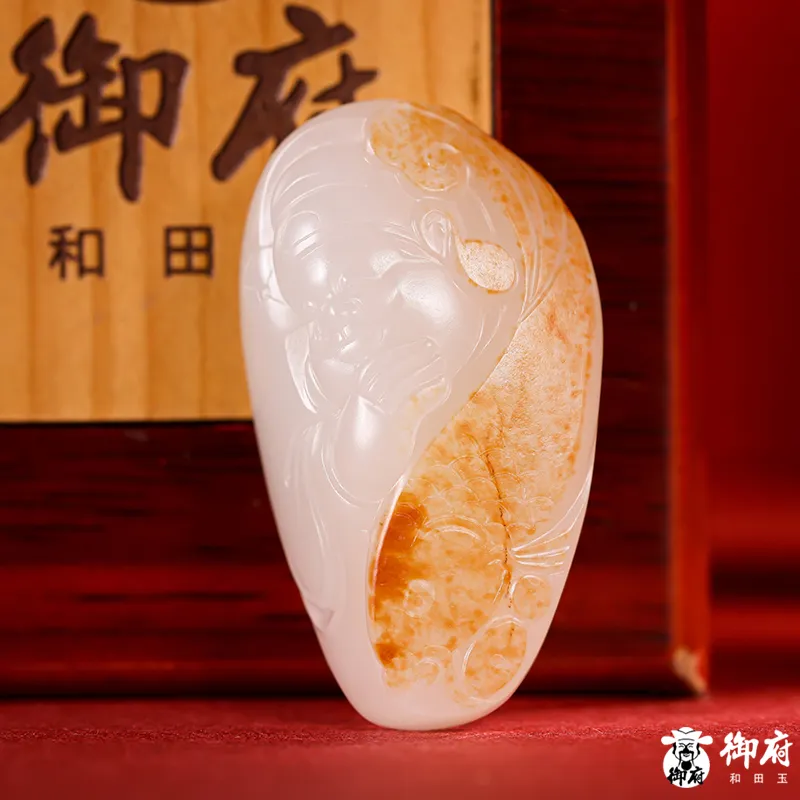 玉石俏色之美，如此惊艳！让人看了忘不了！